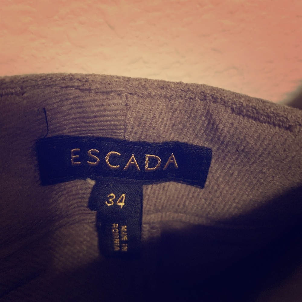 Escada pants🛍SALE🛍
